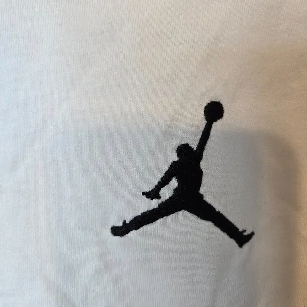 Nike Air Jordan Jumpman Embroidered Tee White Crewneck Men's T-shirt Size L